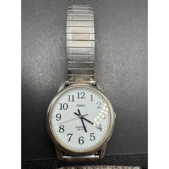 VINTAGE Timex Men's Easy Reader Expansion Indiglo Watch Silver Tone 35mm Working - Picture 1 of 11
